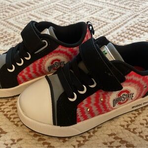 Bobbi Toad Ohio State University Kid’s size 8 sneakers new in Box never worn